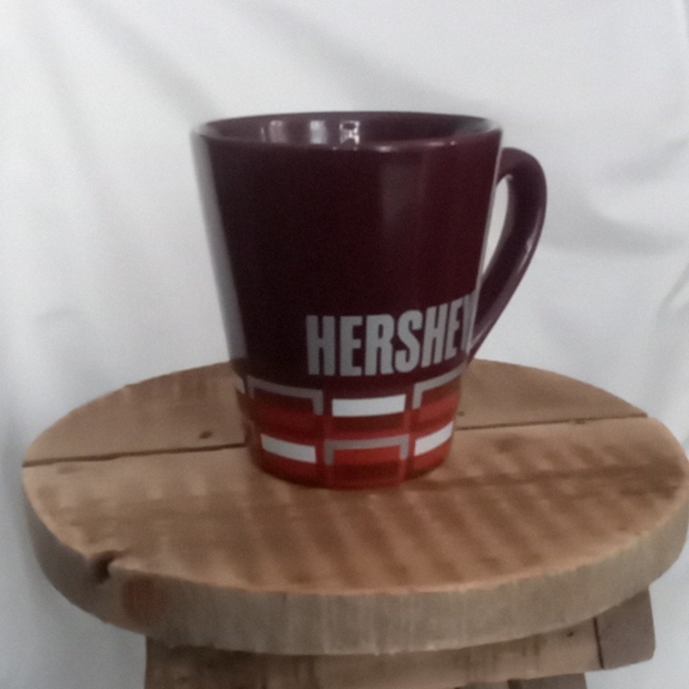Hershey's Chocolate 9 oz. mug